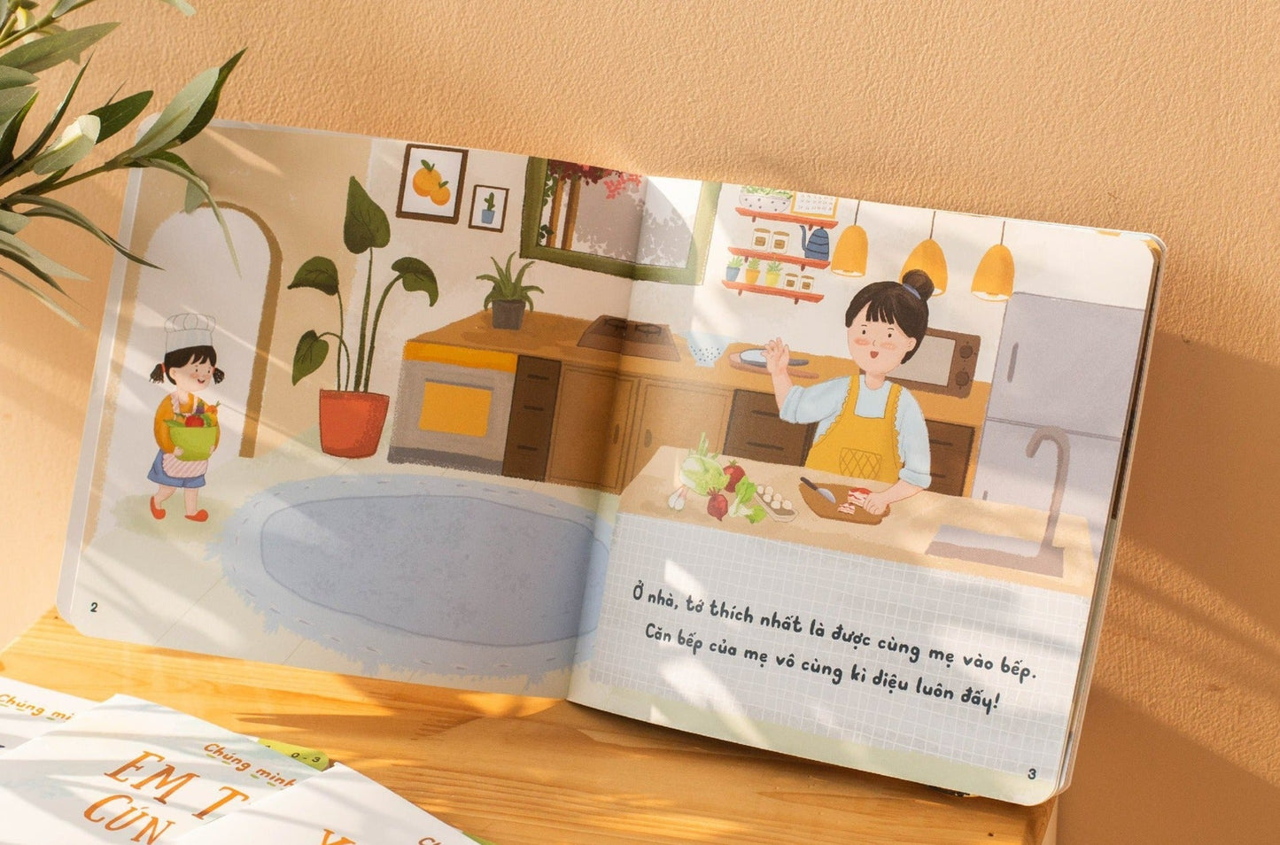 Trọn bộ Chúng Mình Cùng Nhau (combo 5 cuốn): Xèo xèo mẹ nấu! - Bố ơi đi nào! - Em thương cún lắm! - Ông chở bé đi - Vườn bà có gì? (tuổi 0-6)