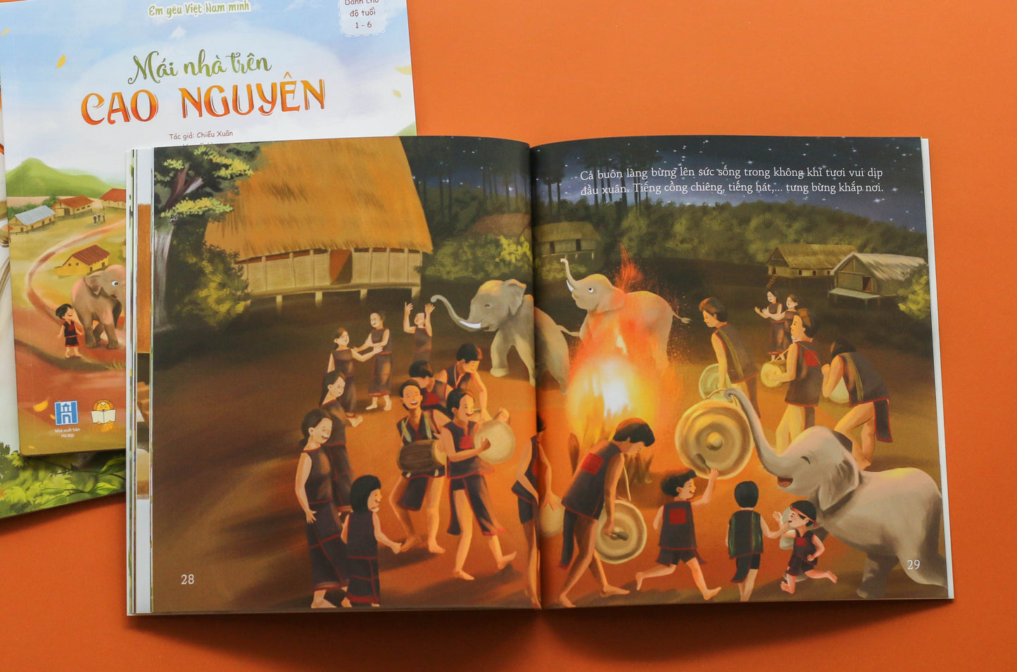 Bộ Em Yêu Việt Nam Mình: Trở Về - Tiếng Rừng - Mái Nhà Trên Cao Nguyên (Combo 3 Cuốn) (tuổi 1-6)