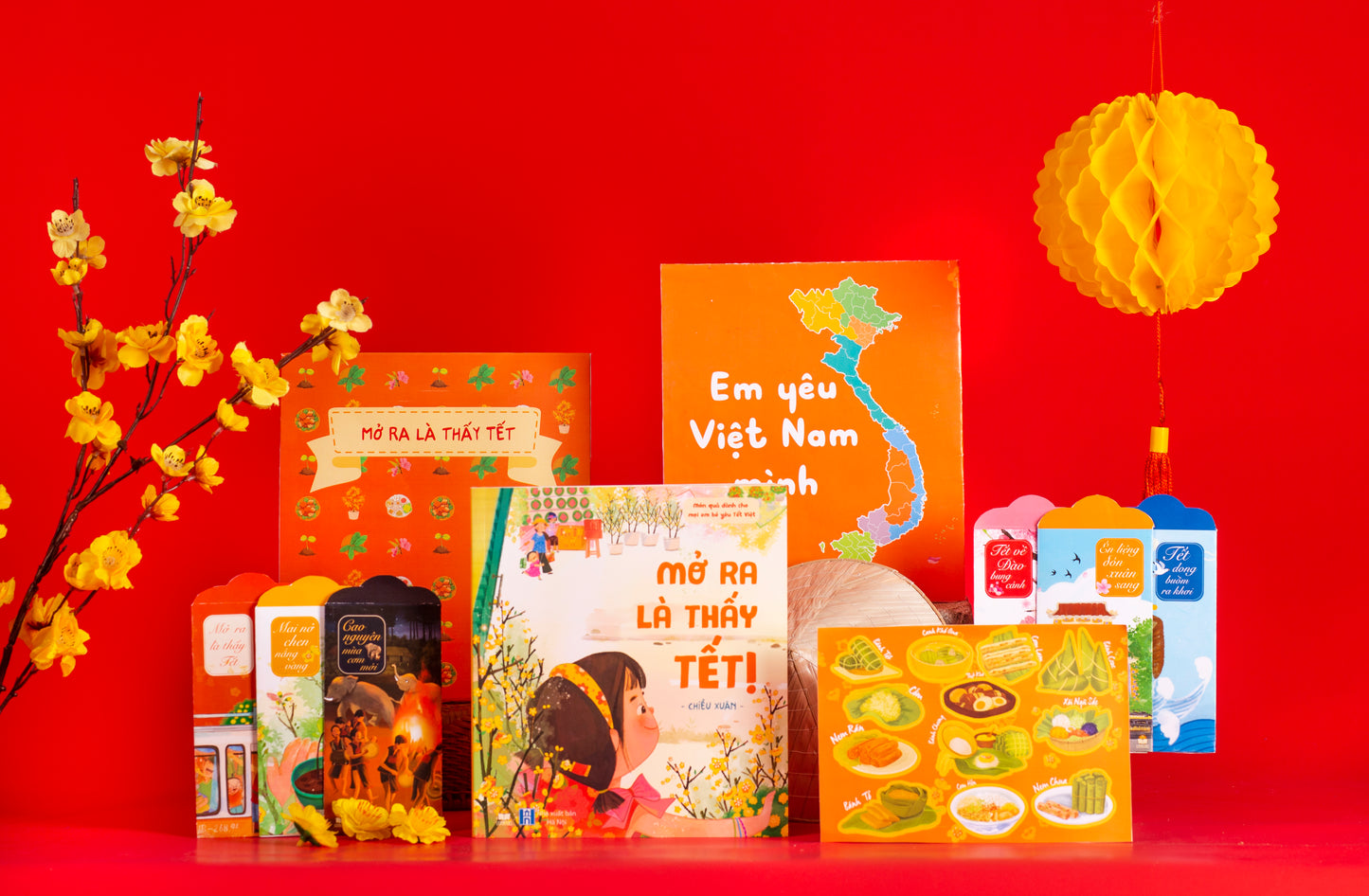 Mở ra là thấy Tết - miền Nam - song ngữ (combo sách & trò chơi Bầu cua tôm cá) (tuổi 1+)