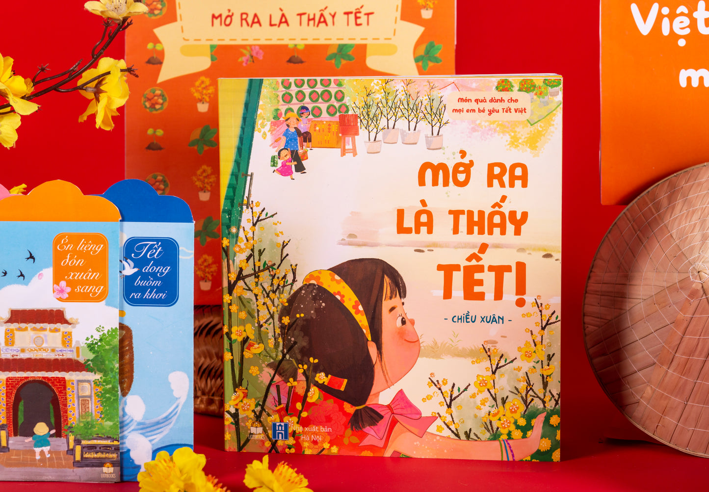 Mở ra là thấy Tết - miền Nam - song ngữ (combo sách & trò chơi Bầu cua tôm cá) (tuổi 1+)
