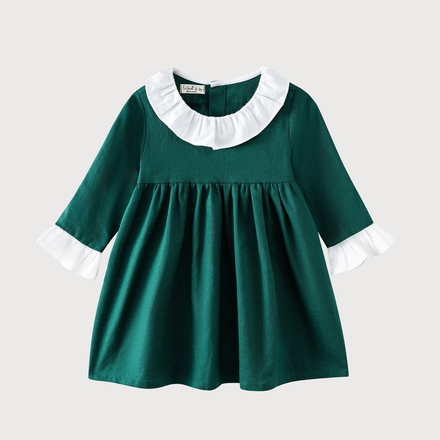 Váy dài tay cổ bèo