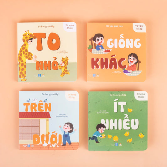 Bé học giao tiếp 2 - song ngữ: To - Nhỏ, Giống - Khác, Ít - Nhiều , Trên - Dưới (combo 4 cuốn) (tuổi 0-3)