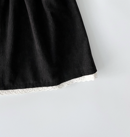 Corduroy dress with lace collar black