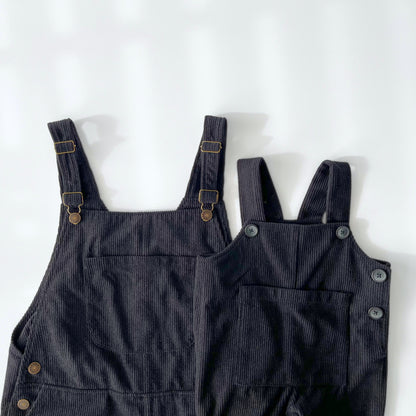 Petite mama corduroy dungaree black