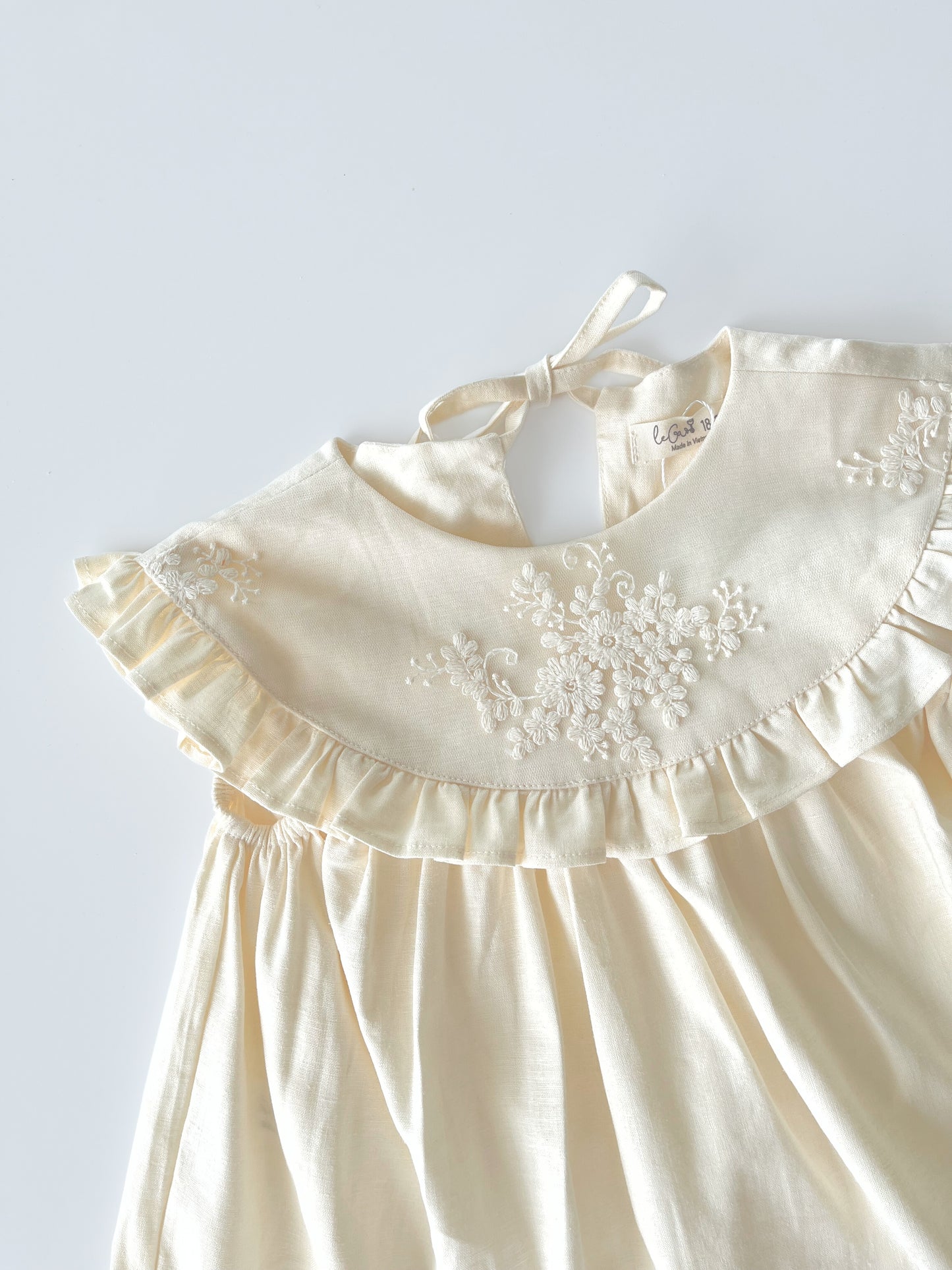 Embroidered bertha collar dress off-white